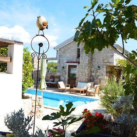 Three Sisters, Absolutely Unique Stone Houses, 200 M From The Beach Rudine (Dobrinj) Exterior foto