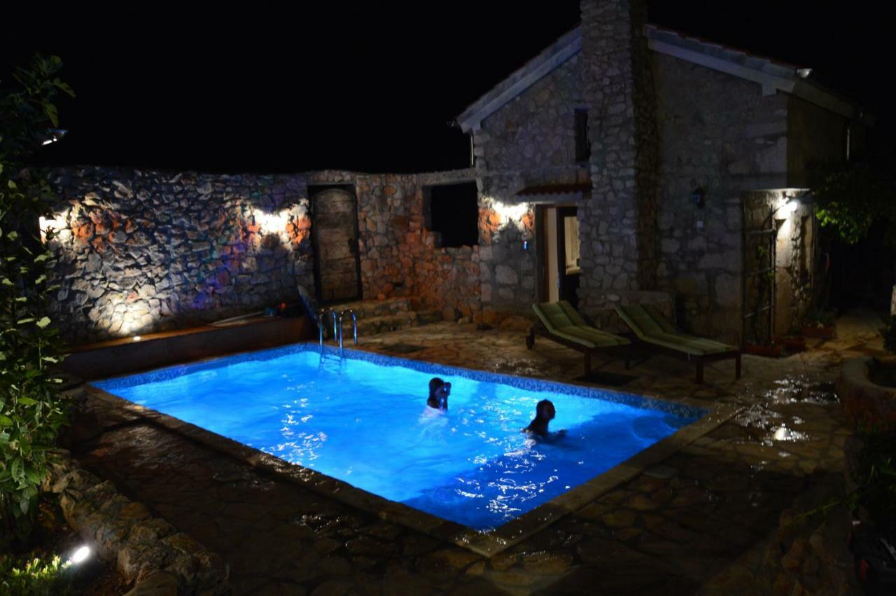 Three Sisters, Absolutely Unique Stone Houses, 200 M From The Beach Rudine (Dobrinj) Exterior foto