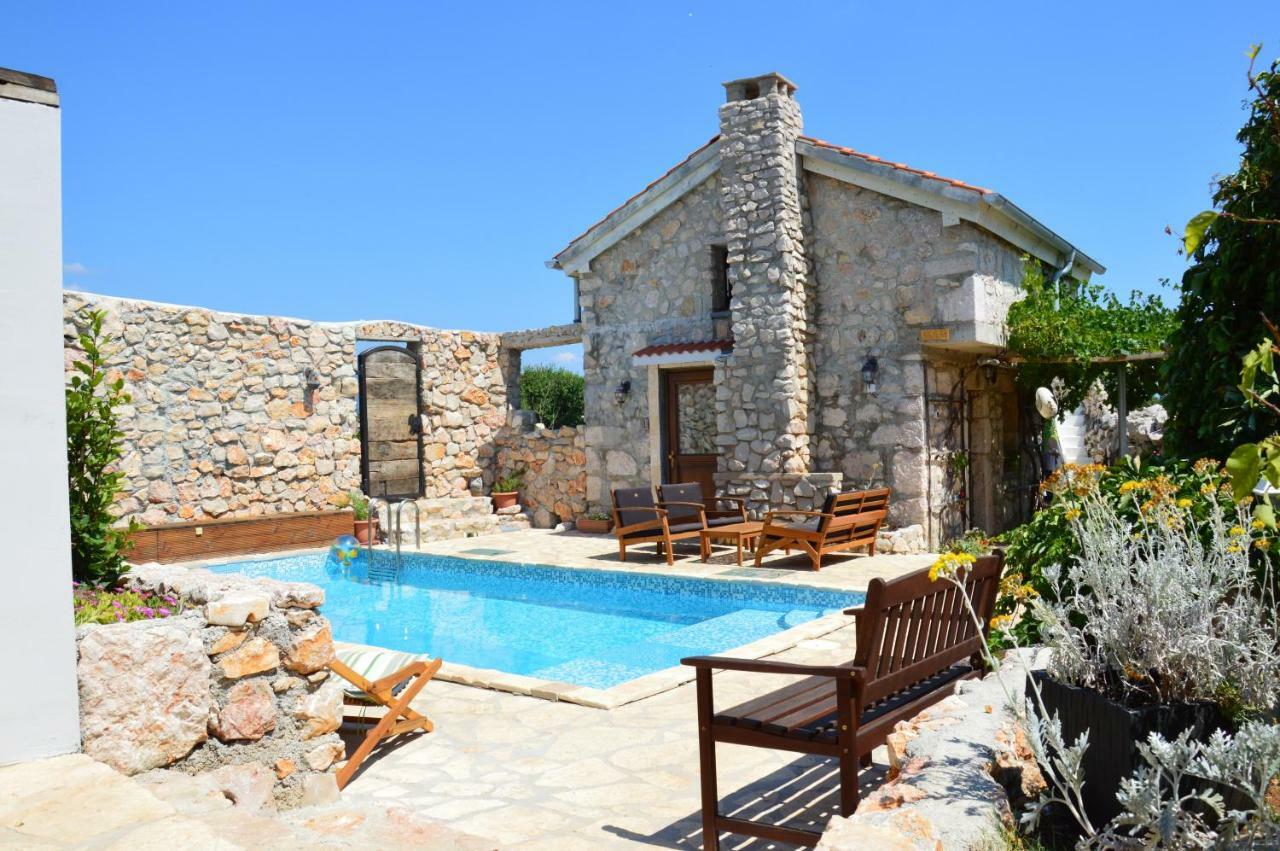 Three Sisters, Absolutely Unique Stone Houses, 200 M From The Beach Rudine (Dobrinj) Exterior foto
